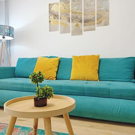 Sunshine - New & Quiet 1Br Apt, Business Area, Close To Airport, Highway A3, Subway Bucarest Esterno foto